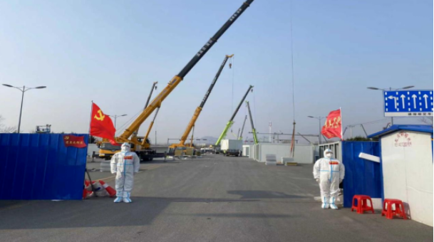 防疫接力，勇戰(zhàn)疫情——鞍勤、溫泉集團全力保障健康驛站項目建設(shè)